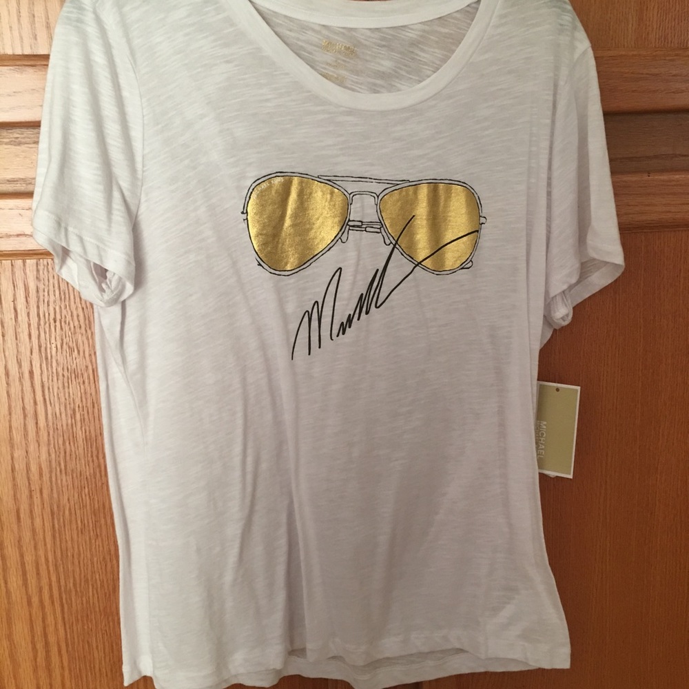 White shirt-brand new